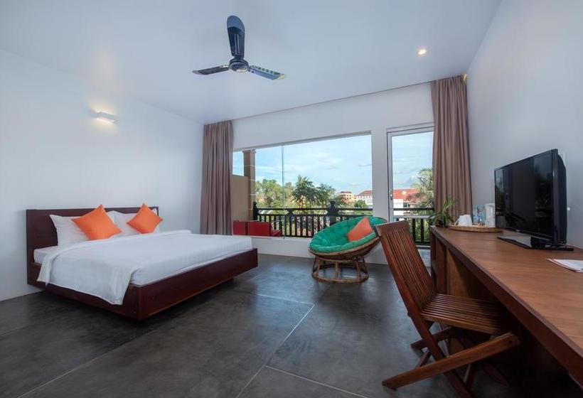 هتل Eocambo Village