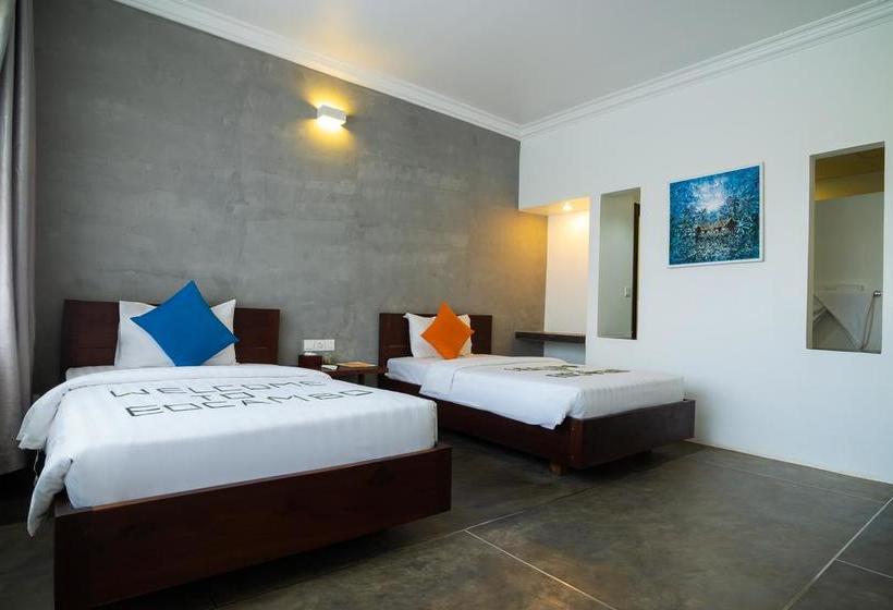 هتل Eocambo Village