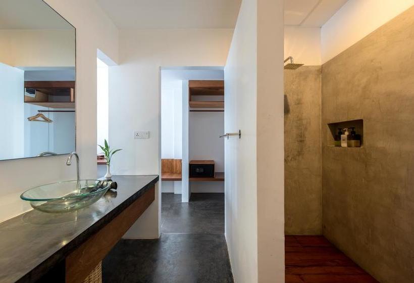 هتل Eocambo Village