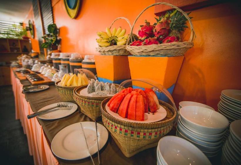 هتل Eocambo Village