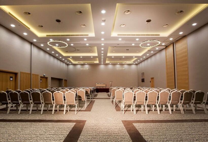 هتل Hilton Garden Inn Erzincan