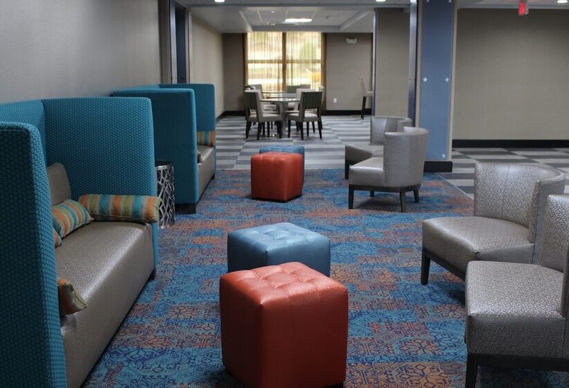 فندق Holiday Inn Express Shawnee, An Ihg