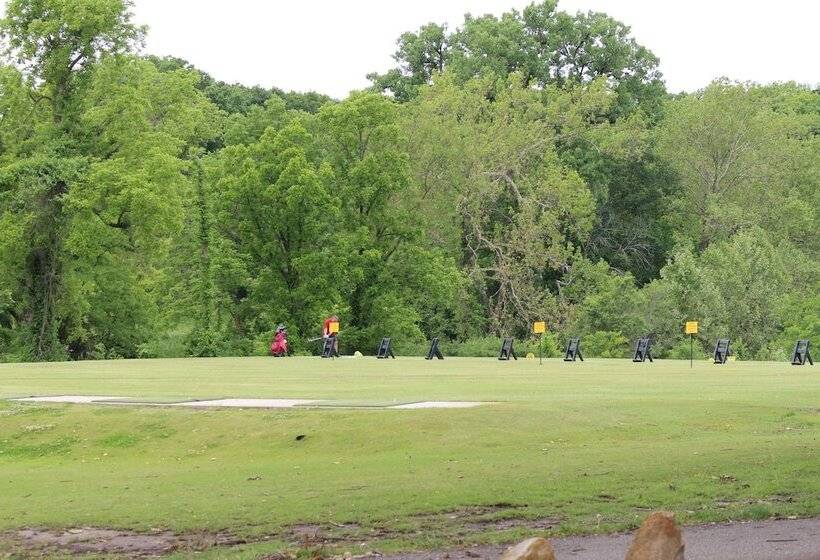 فندق Holiday Inn Express Shawnee, An Ihg