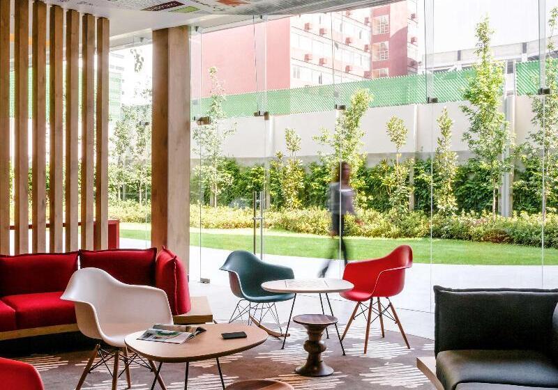 Отель Ibis Mexico Alameda