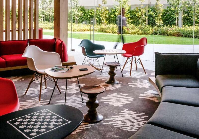 Отель Ibis Mexico Alameda