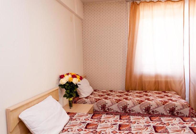 فندق Irkutsk Hostel On Baykalskaya