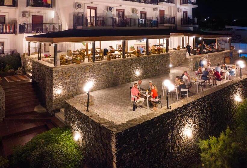 בית מלון כפרי Lena Beach