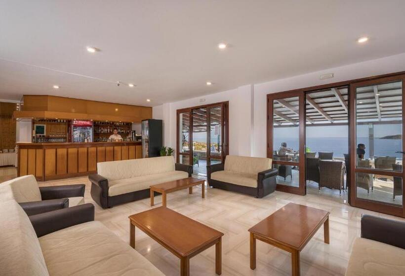 בית מלון כפרי Lena Beach