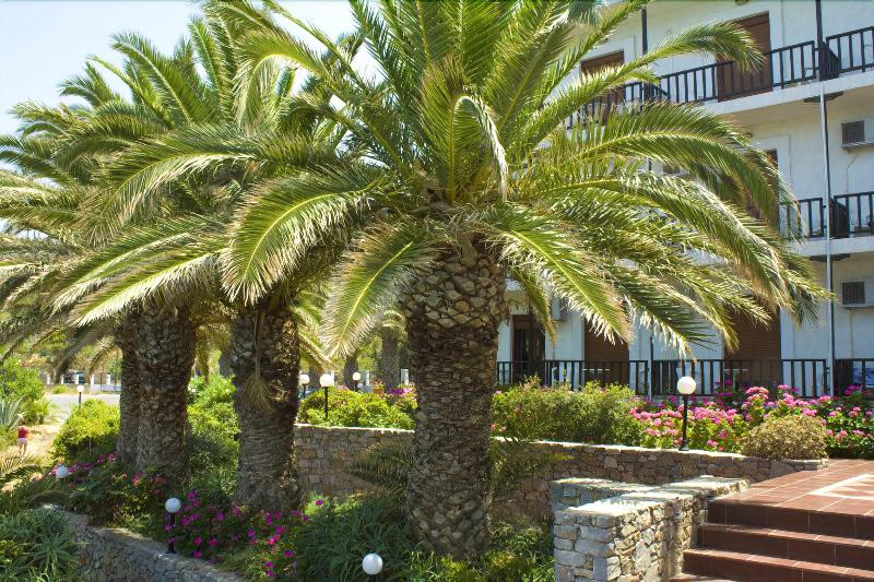 בית מלון כפרי Lena Beach