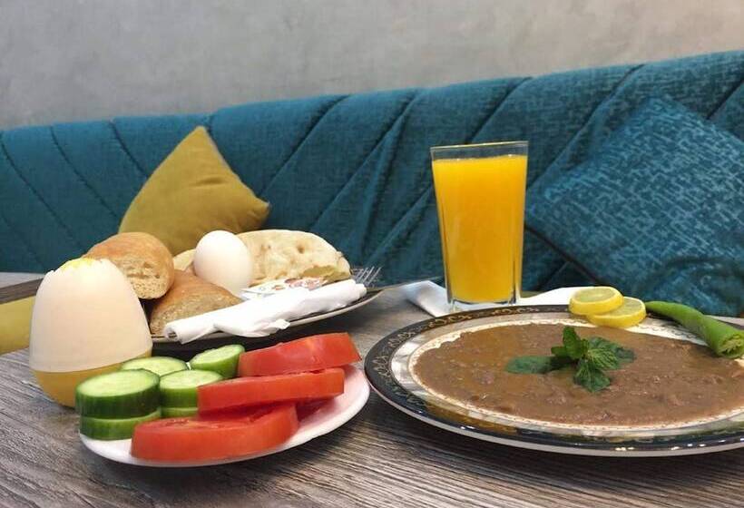 فندق Minerva Grand Hostel Cairo