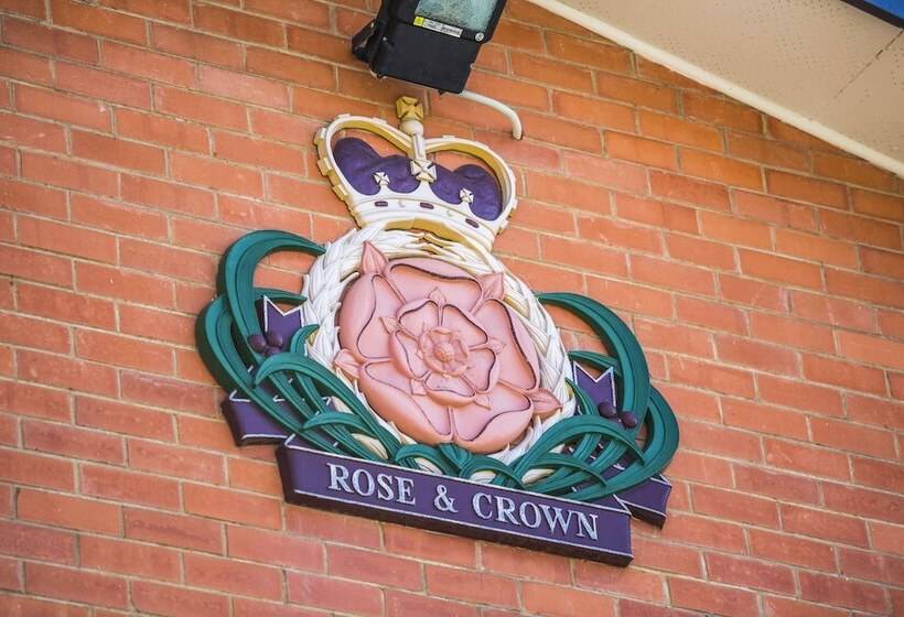 호텔 Nightcap At Rose & Crown