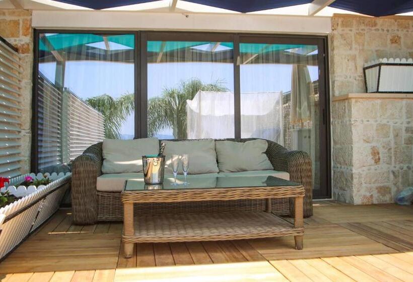 Отель Nur Beach