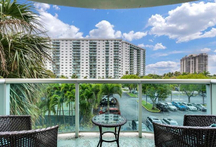 فندق Sunny Isles Ocean Reserve Condo Apartments