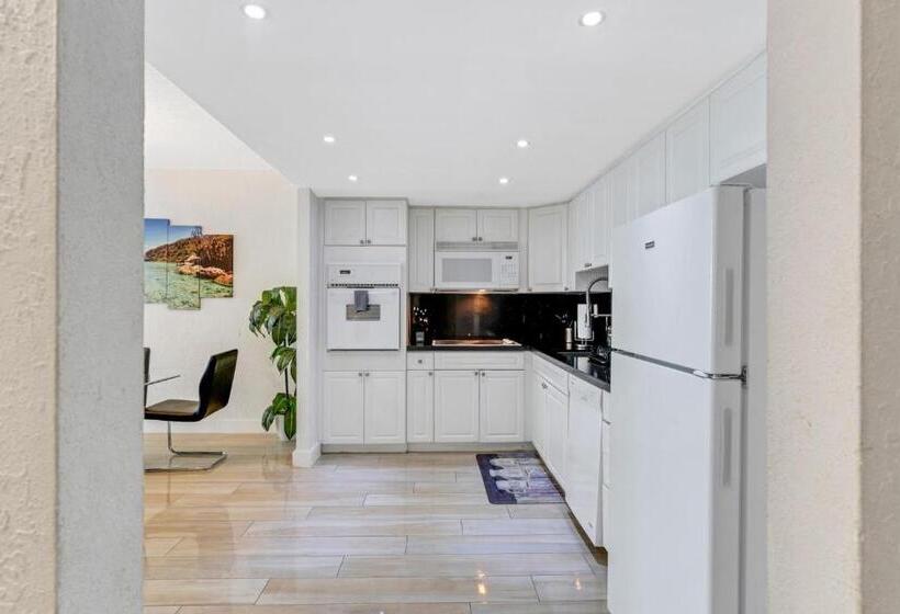 فندق Sunny Isles Ocean Reserve Condo Apartments