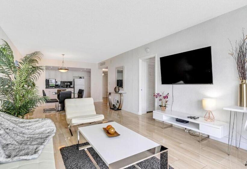 فندق Sunny Isles Ocean Reserve Condo Apartments