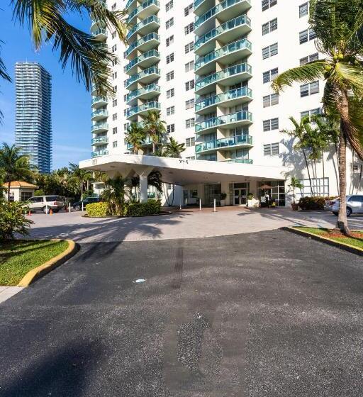 فندق Sunny Isles Ocean Reserve Condo Apartments