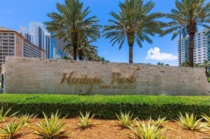 فندق Sunny Isles Ocean Reserve Condo Apartments