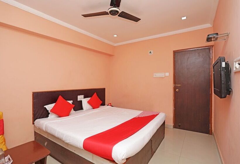 فندق Oyo Rooms Nayapalli