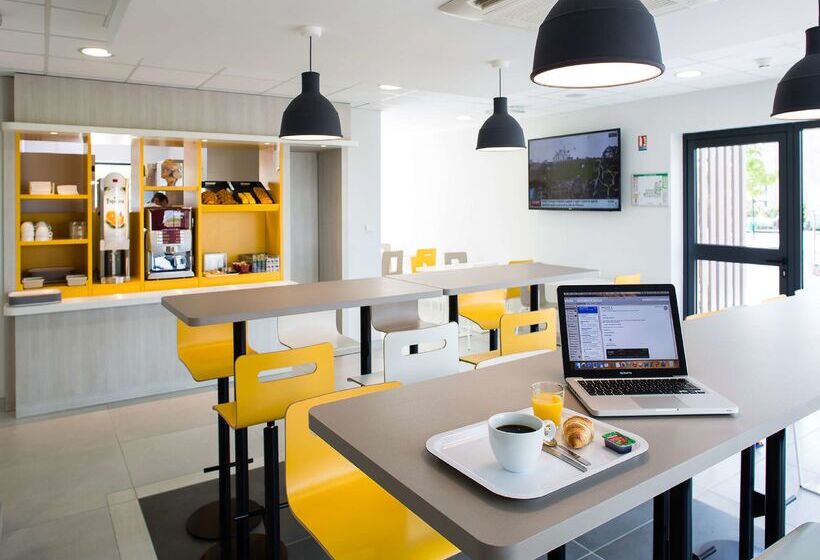 בית מלון כפרי Premiere Classe Chartres Sud  Barjouville