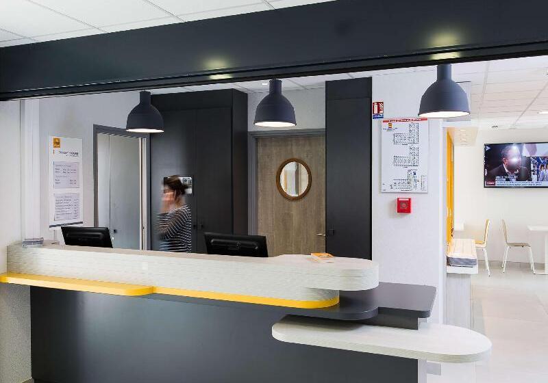 בית מלון כפרי Premiere Classe Chartres Sud  Barjouville