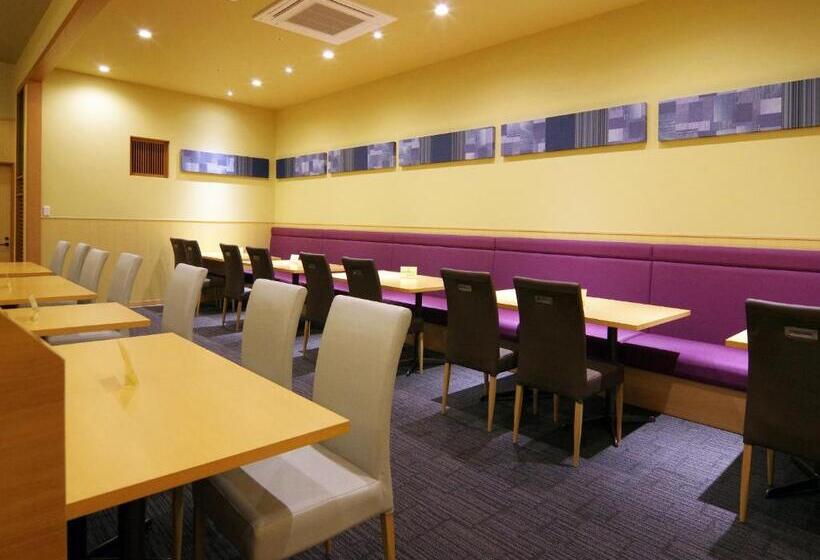 בית מלון כפרי Ravie Kawaryo