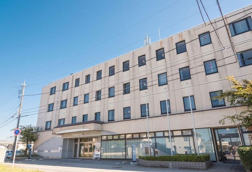 Sky Hotel Namerikawa