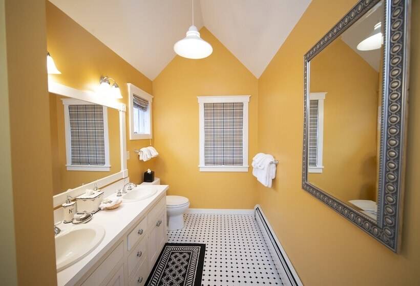 ホテル Okemo Mountain Condo