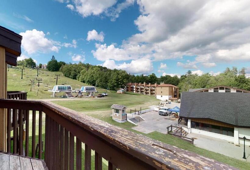 ホテル Okemo Mountain Condo