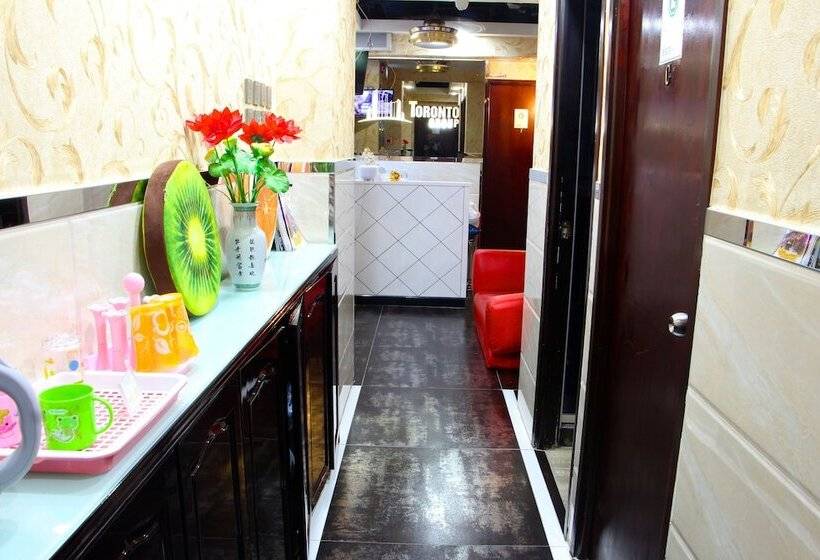 هتل Temple Street