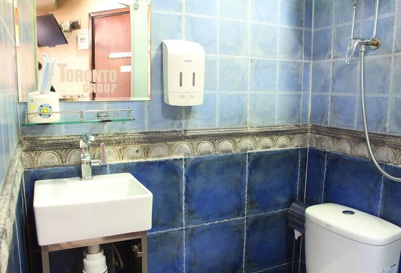 هتل Temple Street