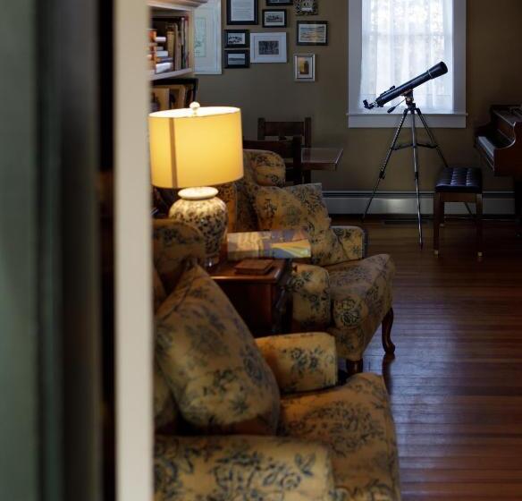 Отель The Craignair Inn & Causeway Restaurant