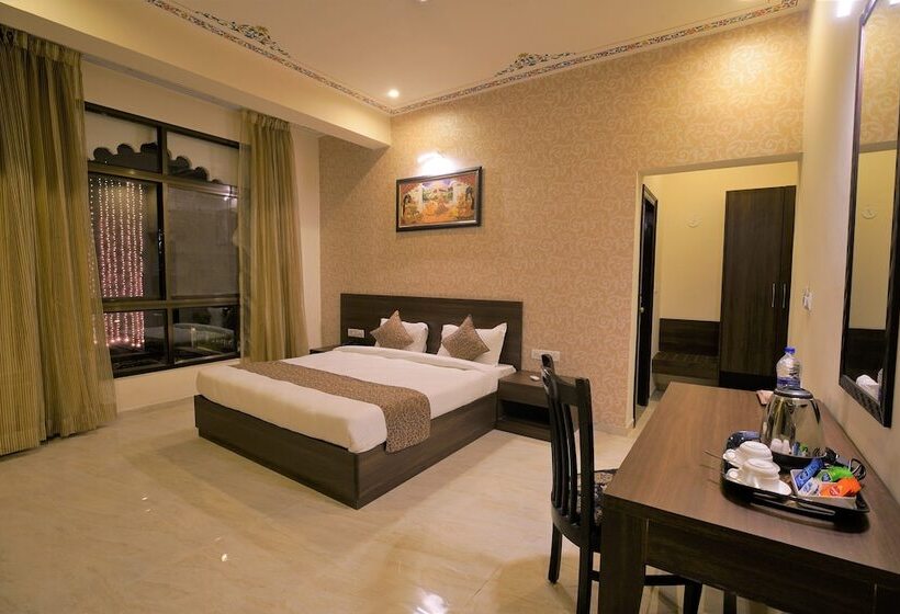 호텔 The Lake View Palace