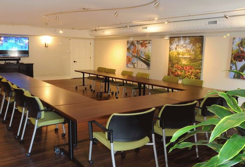 فندق The Lyme Inn