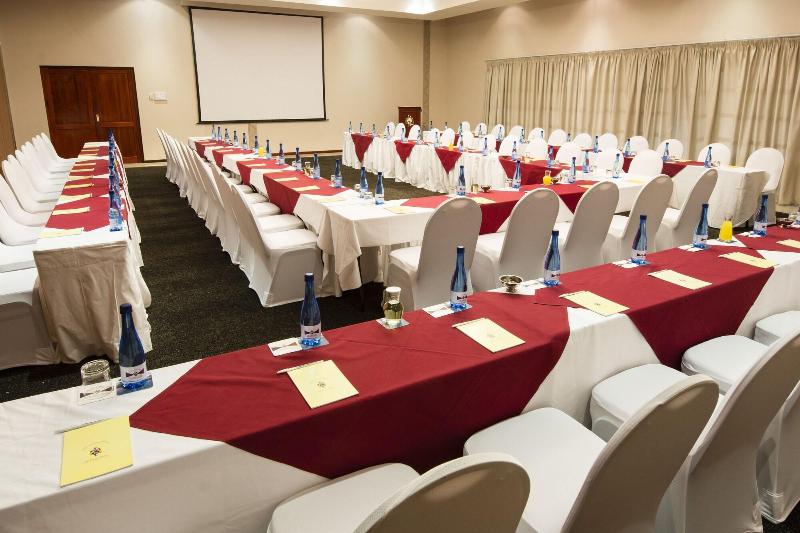 בית מלון כפרי The Royal Villas Swaziland