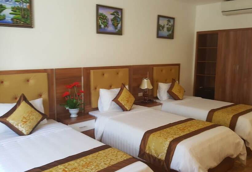 هتل Vang Vieng Sunrise View Resort