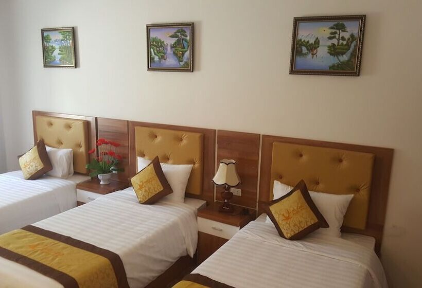 هتل Vang Vieng Sunrise View Resort