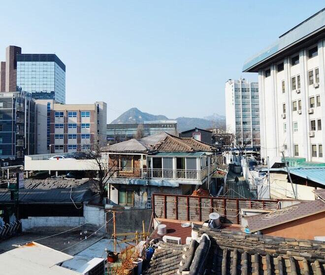 Insadong Hostel