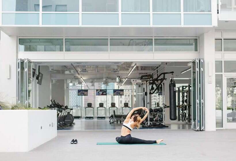 Level Los Angeles   Downtown South Olive