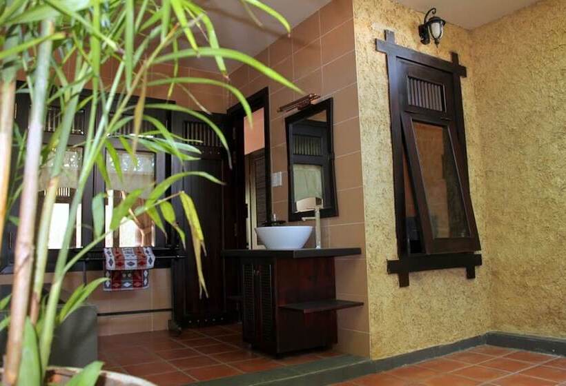 Lotus Village Resort Muine