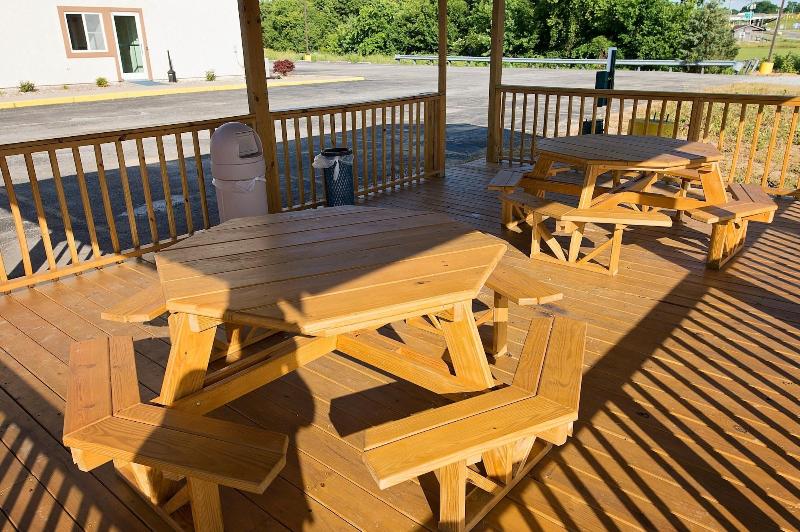 فندق على الطريق Red Roof Inn Georgetown, In   Louisville West