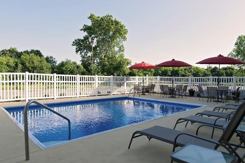 מוטל Red Roof Inn Georgetown, In   Louisville West