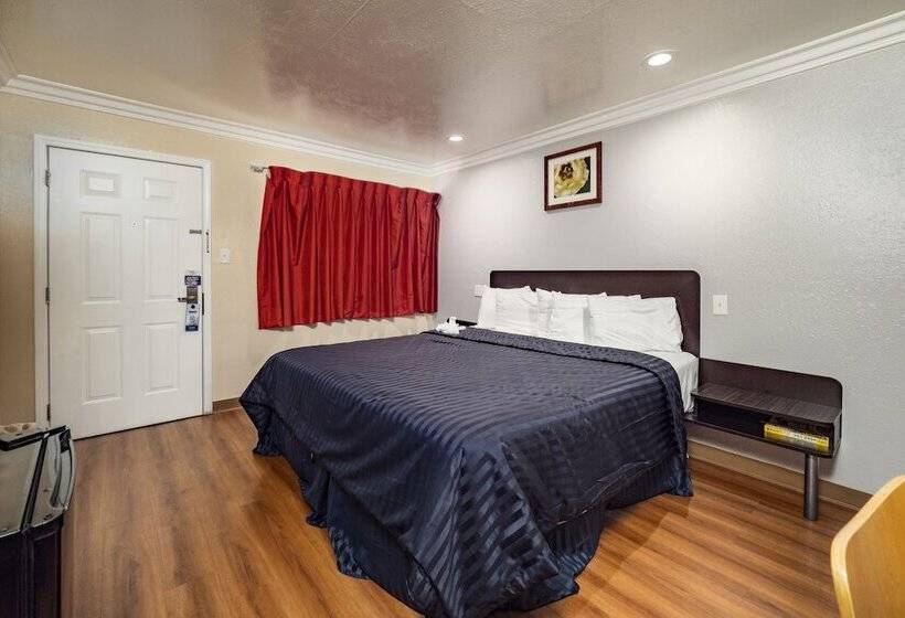 汽车旅馆 Travelodge By Wyndham Sacramento Convention Center