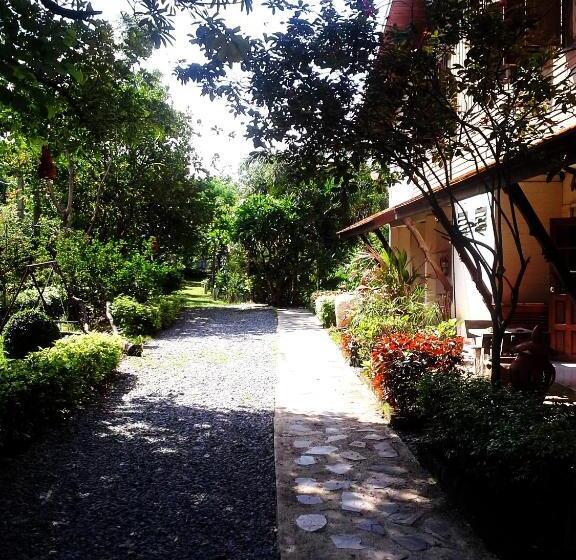 Пансион At Home Sukhothai