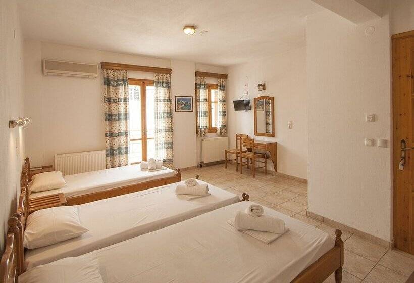 פנסיון Laura Skiathos