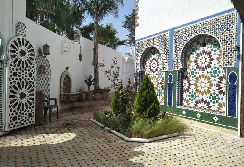 بنسيون Malabata Guest House