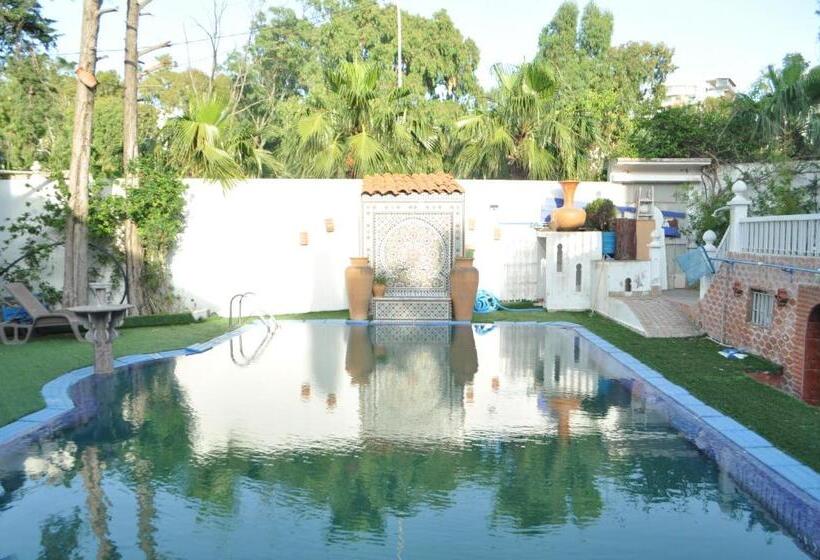 بنسيون Malabata Guest House