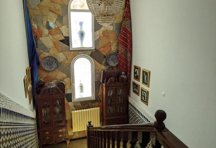 بنسيون Malabata Guest House