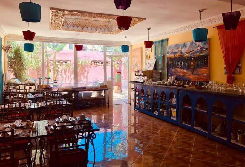 بنسيون Malabata Guest House