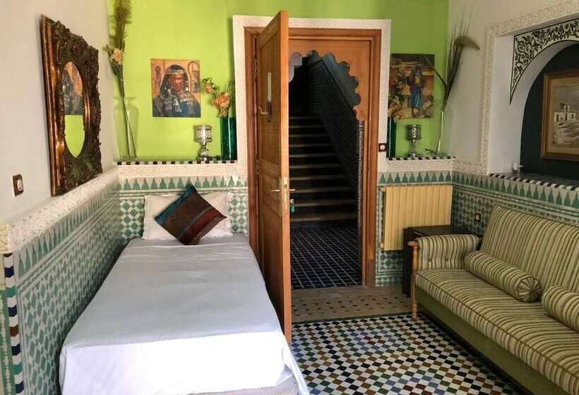 بنسيون Malabata Guest House