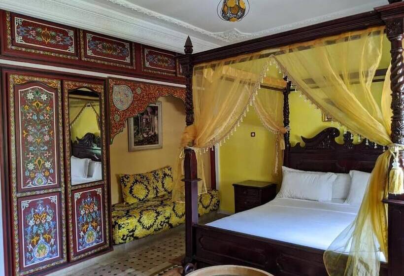 بنسيون Malabata Guest House